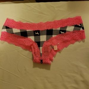 Vs pink cheekster panties